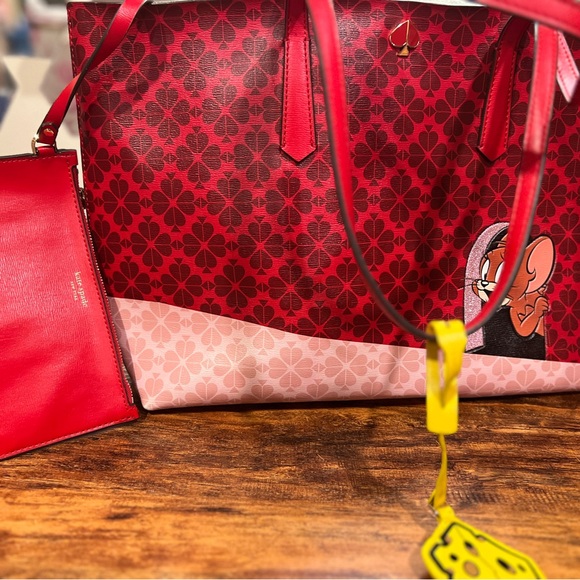 Kate Spade ♠️ New York X Tom & Jerry Large Tote, HIGHLY DISCOUNTED, Brand New - Picture 4 of 13